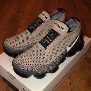 NEVER WORN Nike Air Vapormax Flyknit Shoes